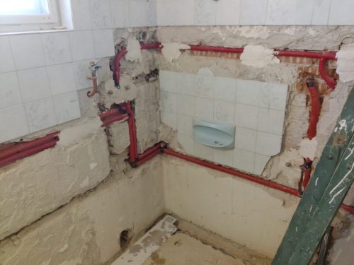 Délegyháza: fürdőszoba vízszerelés